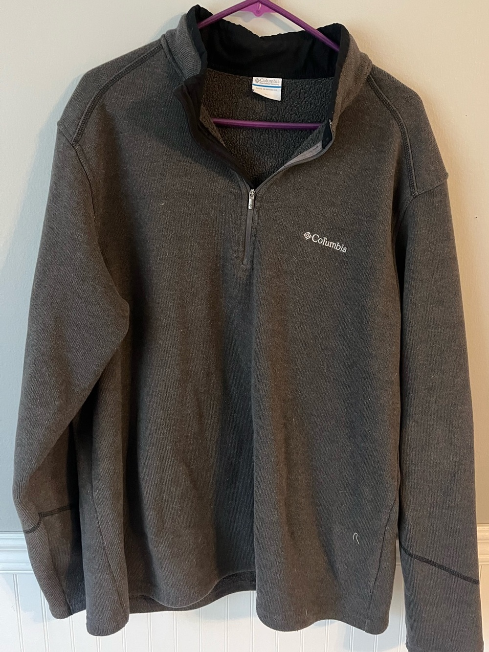 Columbia Men’s Dark Gray 1/4-Zip Fleece Pullover